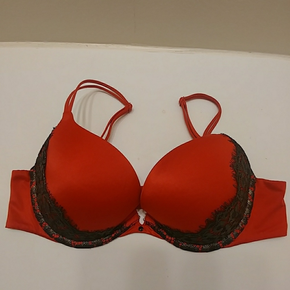 Very Sexy Push-Up Bra 36B 💃🍷